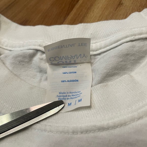 Signed “Soul of a Mermaid" Tee Sz Med
Costal Cowgirl. Magical. Nautical - Picture 6 of 6